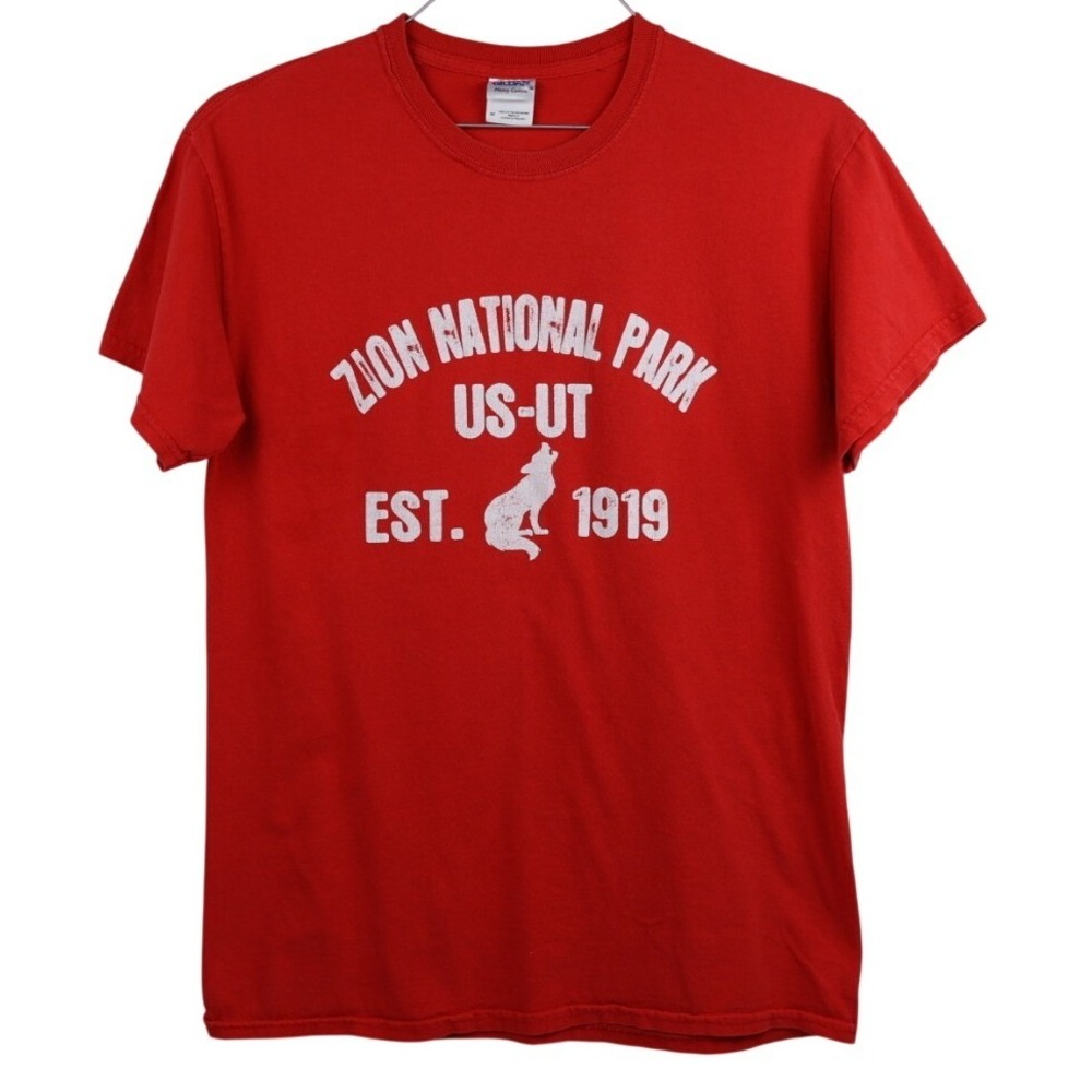 VTG Zion National Park Utah Wolf Graphic T-Shirt Men's Medium Red US-UT 1919
